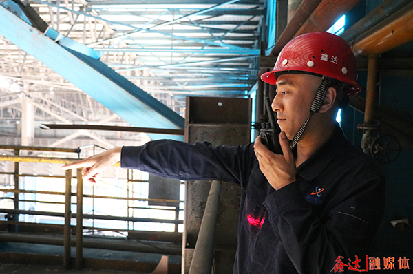 鑫達故事丨劉利達：操縱天車18年，靠譜的全能“飛行員”！